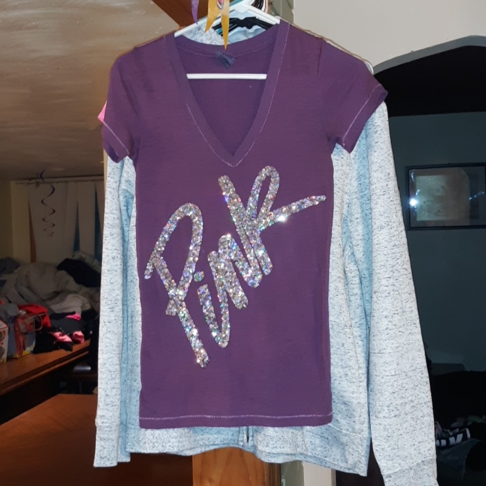 Victoria's secret pink v-neck bling shirt XS